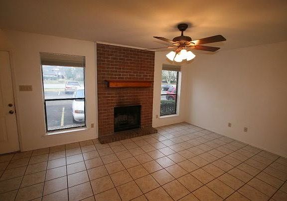 4th image of 1904 Dartmouth St APT C1