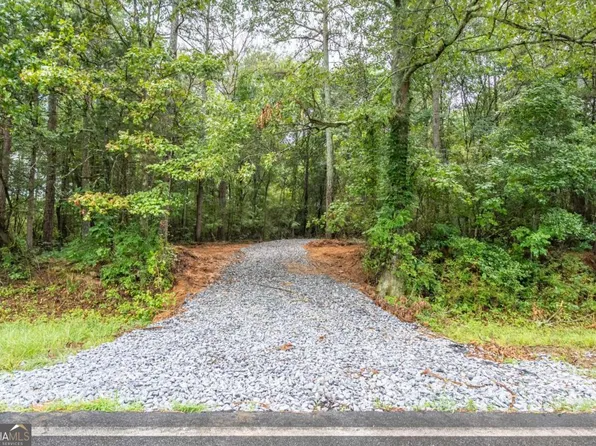 558 Iron Hill Rd, Taylorsville, GA 30178