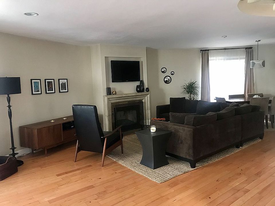 1st image of 610 N Guadalupe Ave Unit 8