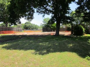 2002 Cap Rock Dr, Richardson, TX 75080