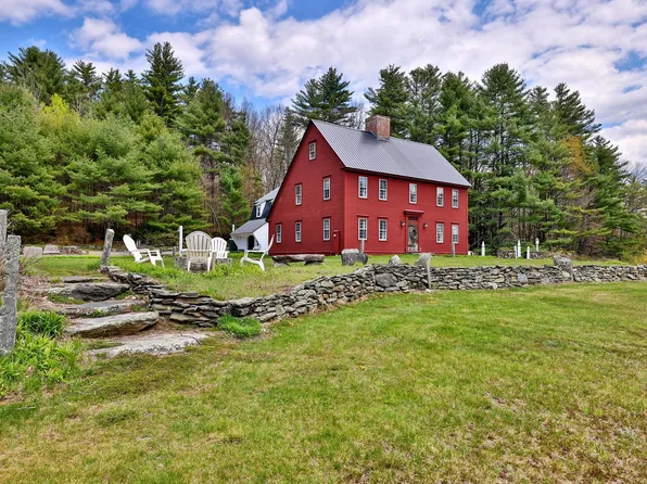1302 Popple Dungeon Road, Chester, VT 05143