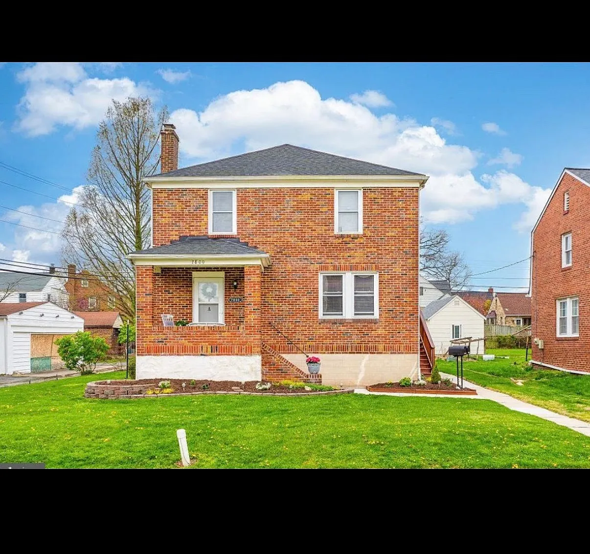 2 bed, 1000 sqft, $1,900 — Photo 1