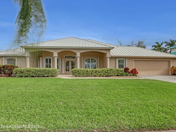 332 Island Dr, Melbourne Beach, FL 32951