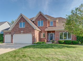 3836 Grassmere Rd, Naperville, IL 60564