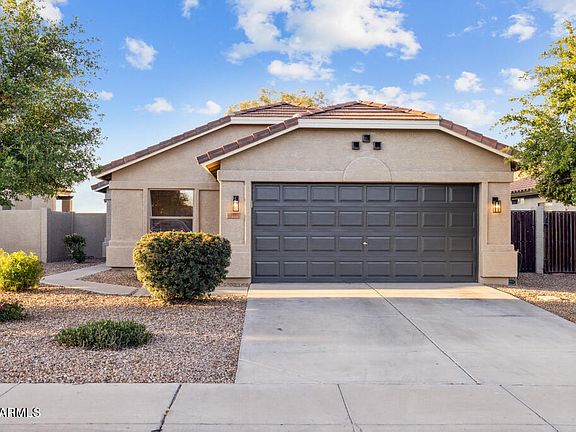 2nd image of 44984 W PARAISO Lane