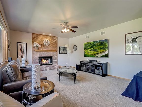 4th image of 13209 Blackstone Ln