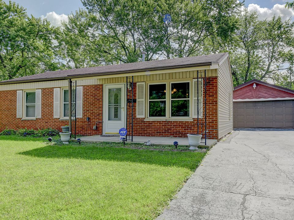 1st image of 2054 E 218th Pl