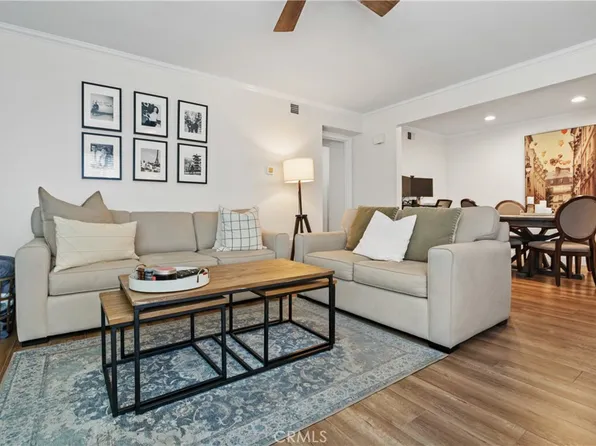 79 Rockwood #44, Irvine, CA 92614