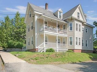 51 Prospect St FLOOR 3, Amesbury, MA 01913