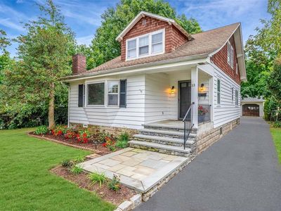 22 Morris Street, Amityville, NY, 11701