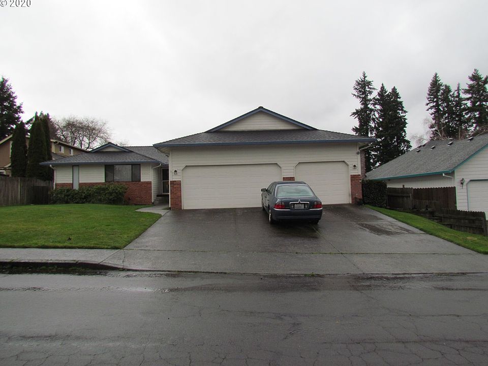1st image of 8804 NE 26th Ave