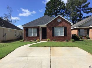 108 Rolling Woods Cir, Warner Robins, GA 31088