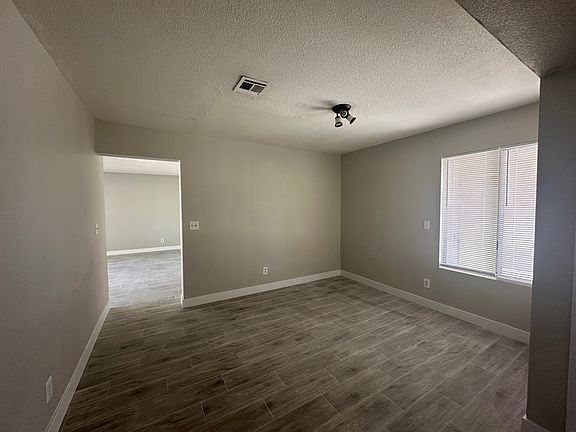 4th image of 5354 Pistolera Cir