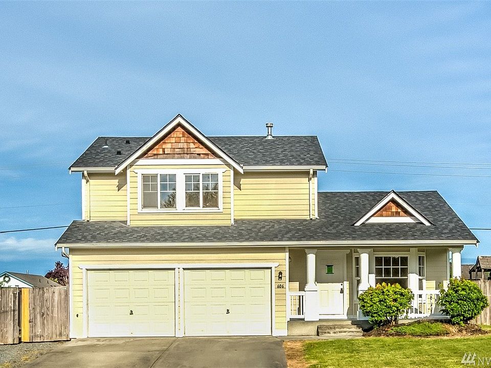 1st image of 606 Pine Ln