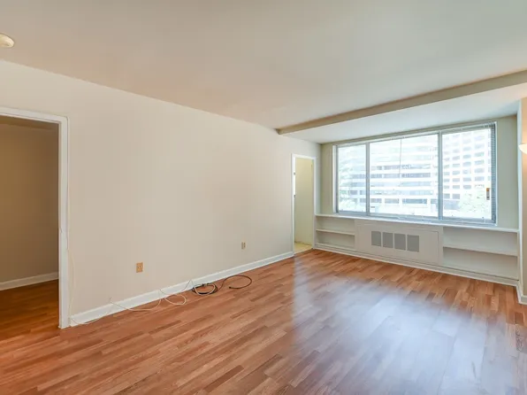1121 Arlington Blvd, Arlington, VA