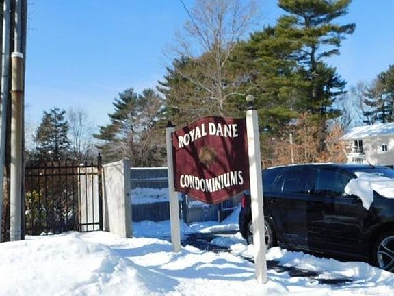 3rd image of 8 Royal Dane Dr APT 68