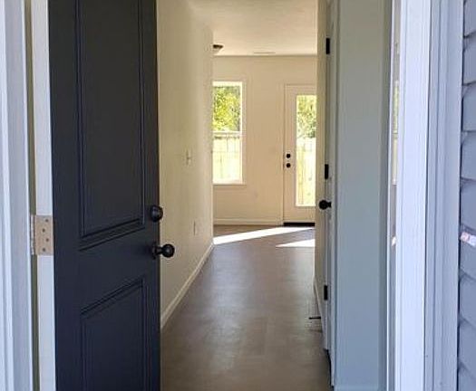3rd image of 150 Malone Dr