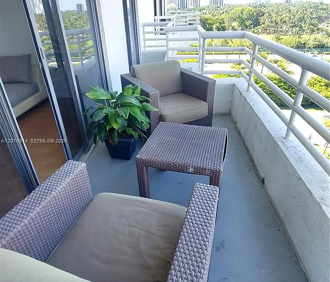 3300 NE 192nd St #808 — Photo 6