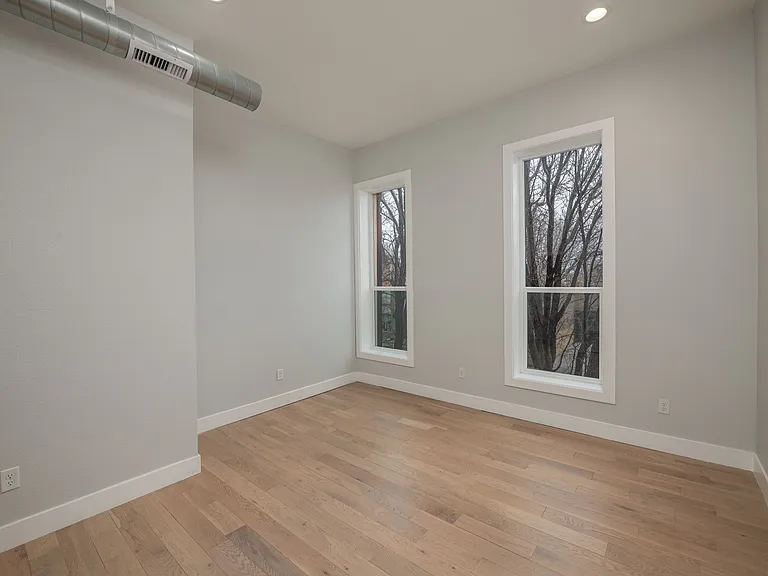 204 S Union Ave #B — Photo 3