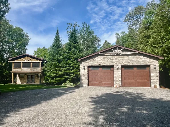 1535 Side Road 15, South Bruce Peninsula, ON N0H 2T0