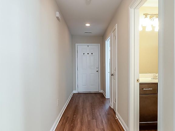 4th image of 3168 Sweet Clover Ln