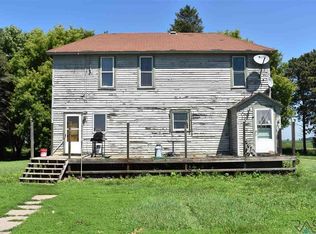 47989 247th St, Dell Rapids, SD 57022