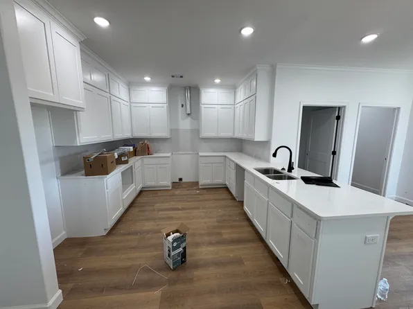 7117 Stonehenge Dr, Sherwood, AR 72120