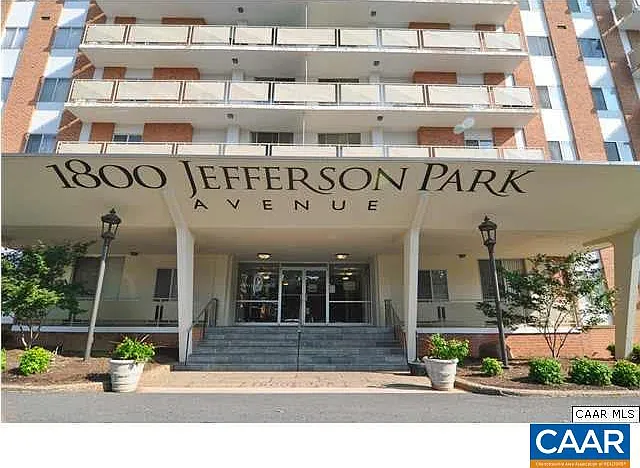 1800 Jefferson Park Ave #310 — Photo 1