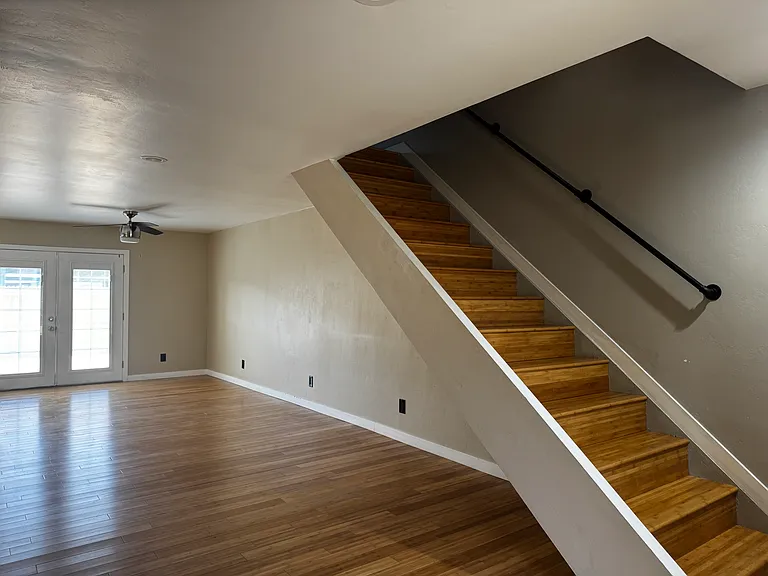 5405 W Echo Ln — Photo 8