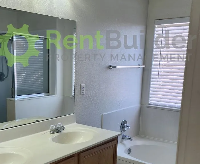 3540 Clear Creek Rd NE — Photo 17