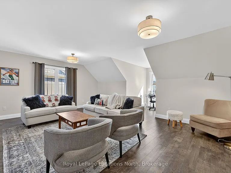 205 Yellow Birch Cres — Photo 47