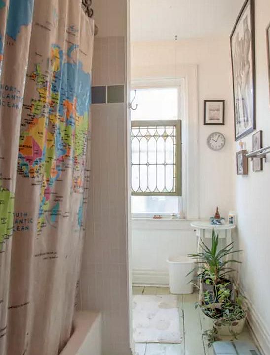 The full bathroom on the second floor.