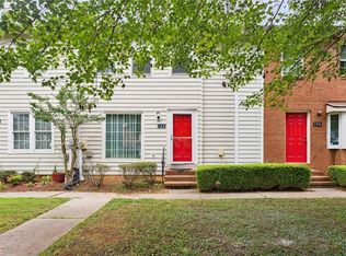 184 High Creek Dr, Roswell, GA 30076