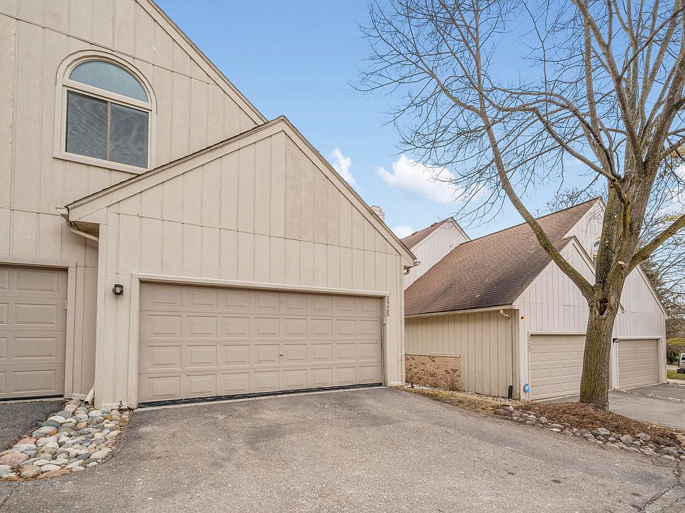1st image of 29485 Laurel Dr #99