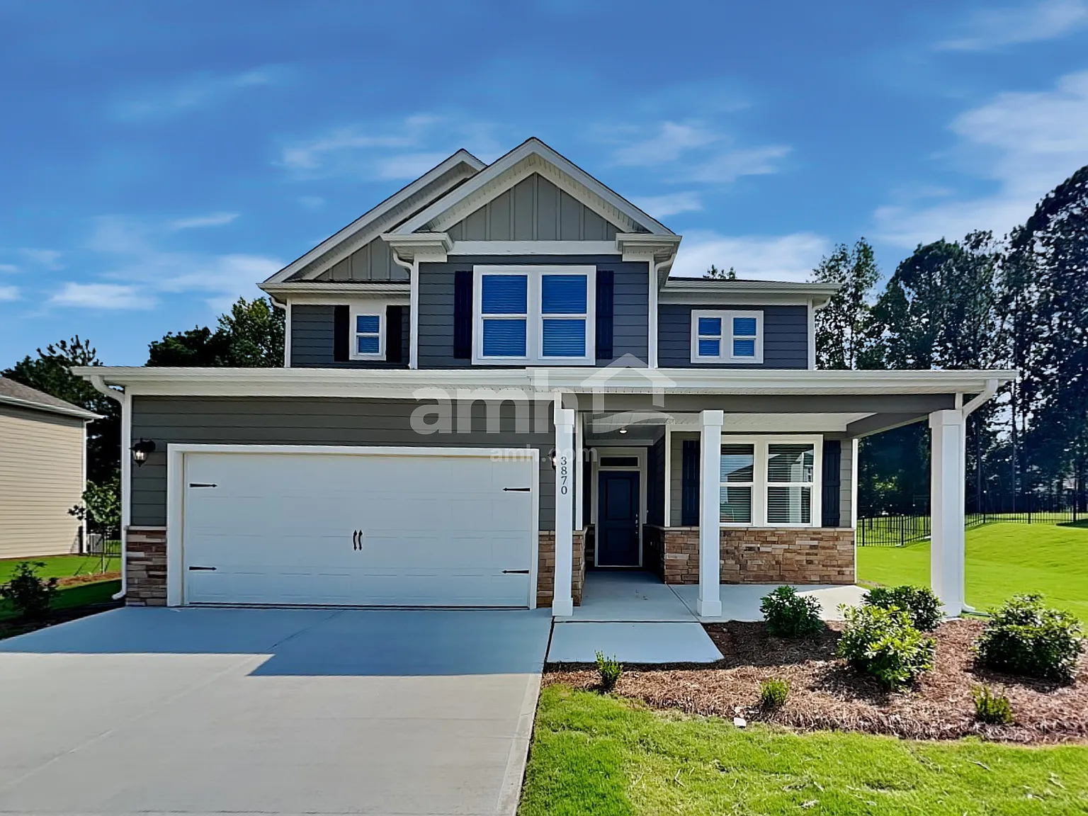 5 bed, 3.0 bath, 2513 sqft, $2,835 — Photo 1