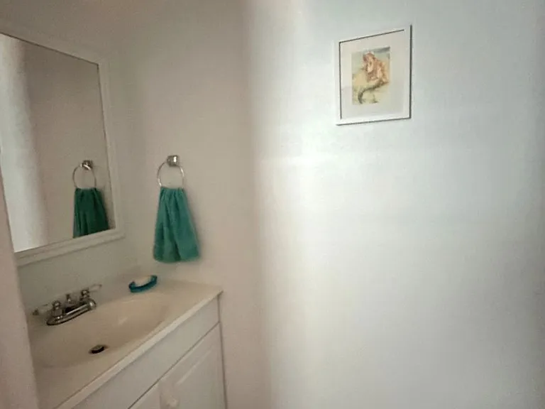 220 S 26th St #3 — Photo 12