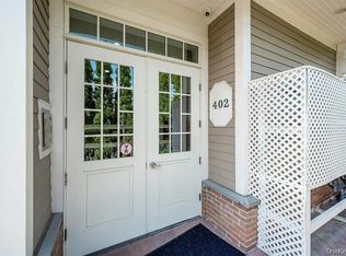 402 Main St #4B, Armonk, NY 10504