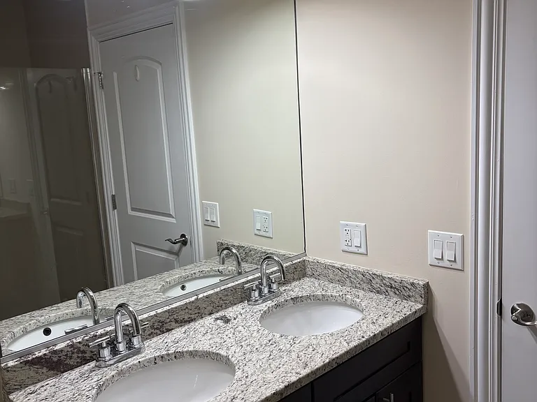 Riverview Terrace — Photo 16