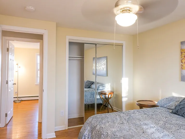 105 N Willow St #5 — Photo 5