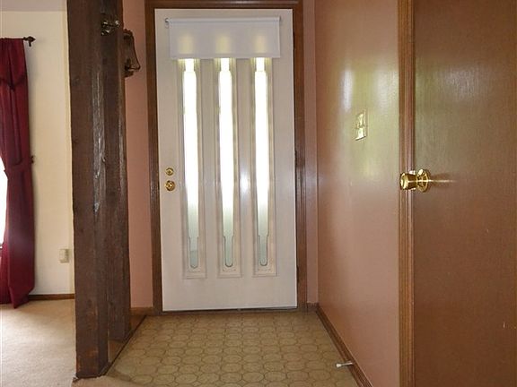 3rd image of 7720 Clover Meadow Dr