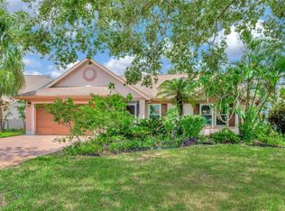 3636 Kent Dr, Naples, FL 34112