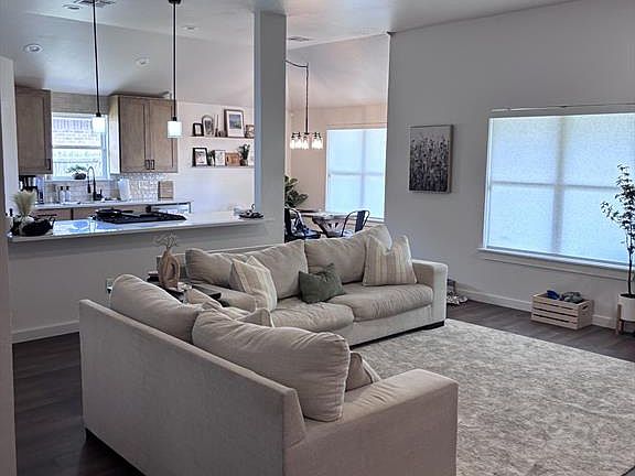 2nd image of 4208 Notting Hill Dr