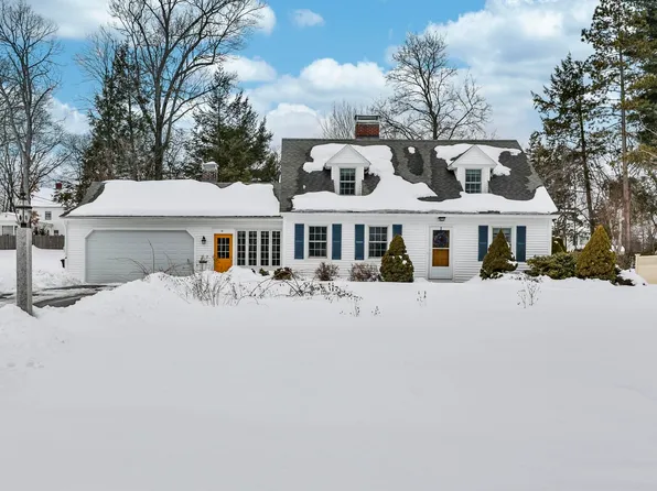 10 Wood Street, Nashua, NH 03064