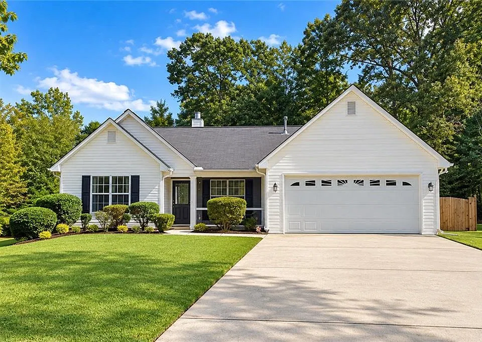 10636 Cherry Cv
