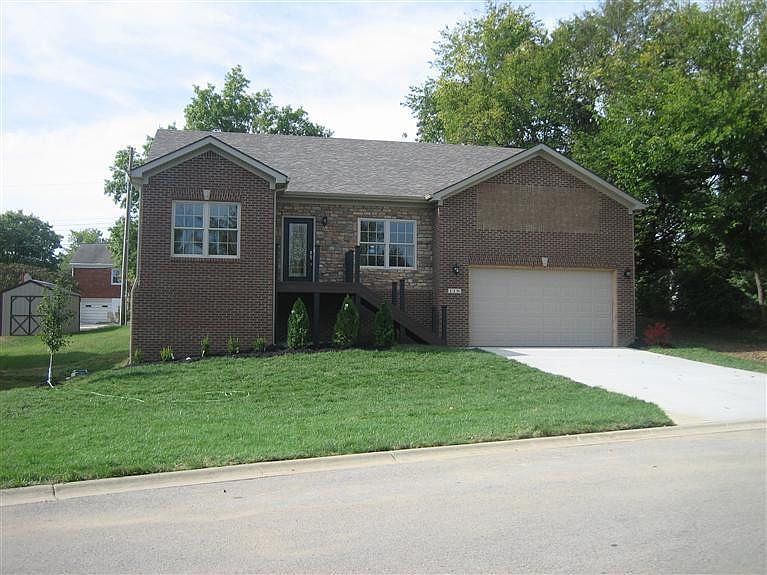 1st image of 118 Bayberry Dr