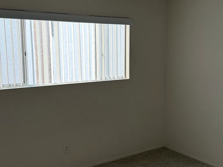 1114 Thomas Ave #1114 — Photo 16