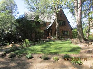 187 Woodland Rd, Brookline, MA 02467