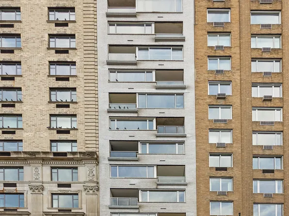 116 Central Park South image 11 of 13