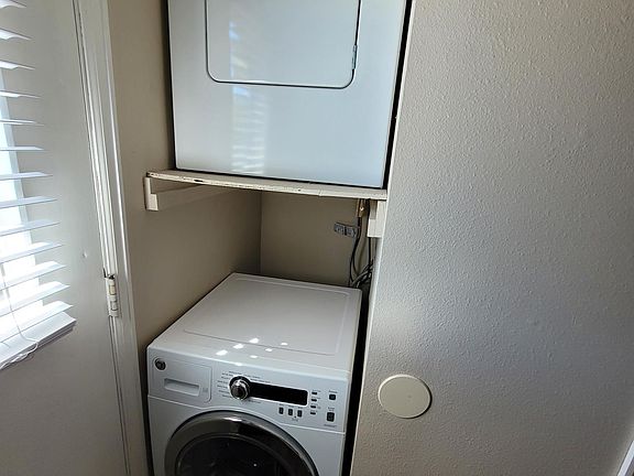 Washer & dryer