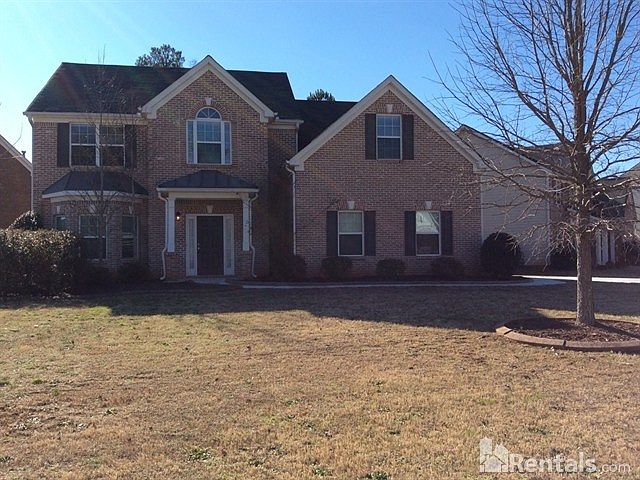 1st image of 1335 Lower Falls Dr
